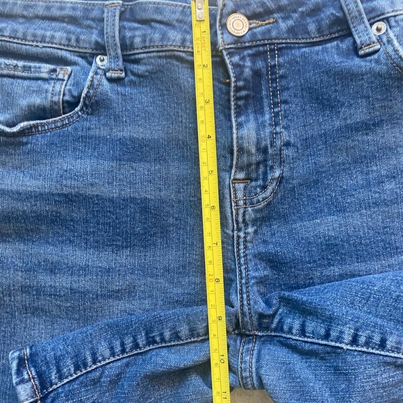 Lucky Brand Denim Shorts Size 12 - The Roll Up - Picture 13 of 14